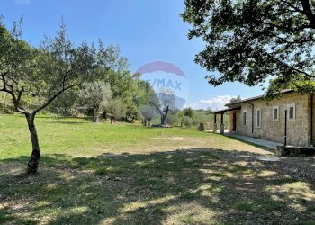 Giardino - Rustic Rocchetta a Volturno - photo 13