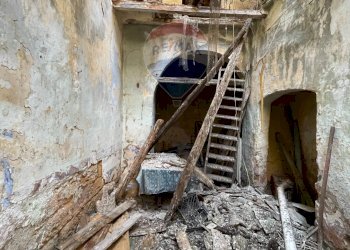 Scale - Casa indipendente Via Di Salvo
 
33, Bagheria - foto 4