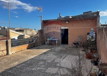 Terrazza - Trilocale Via Carrubbelle
 
26, Ragusa - foto 17