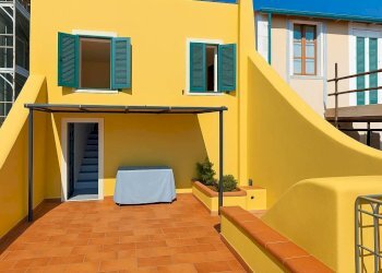 Foto 12 - Casa indipendente Via Lungomare Lido
 
36, Finale Ligure - foto 9