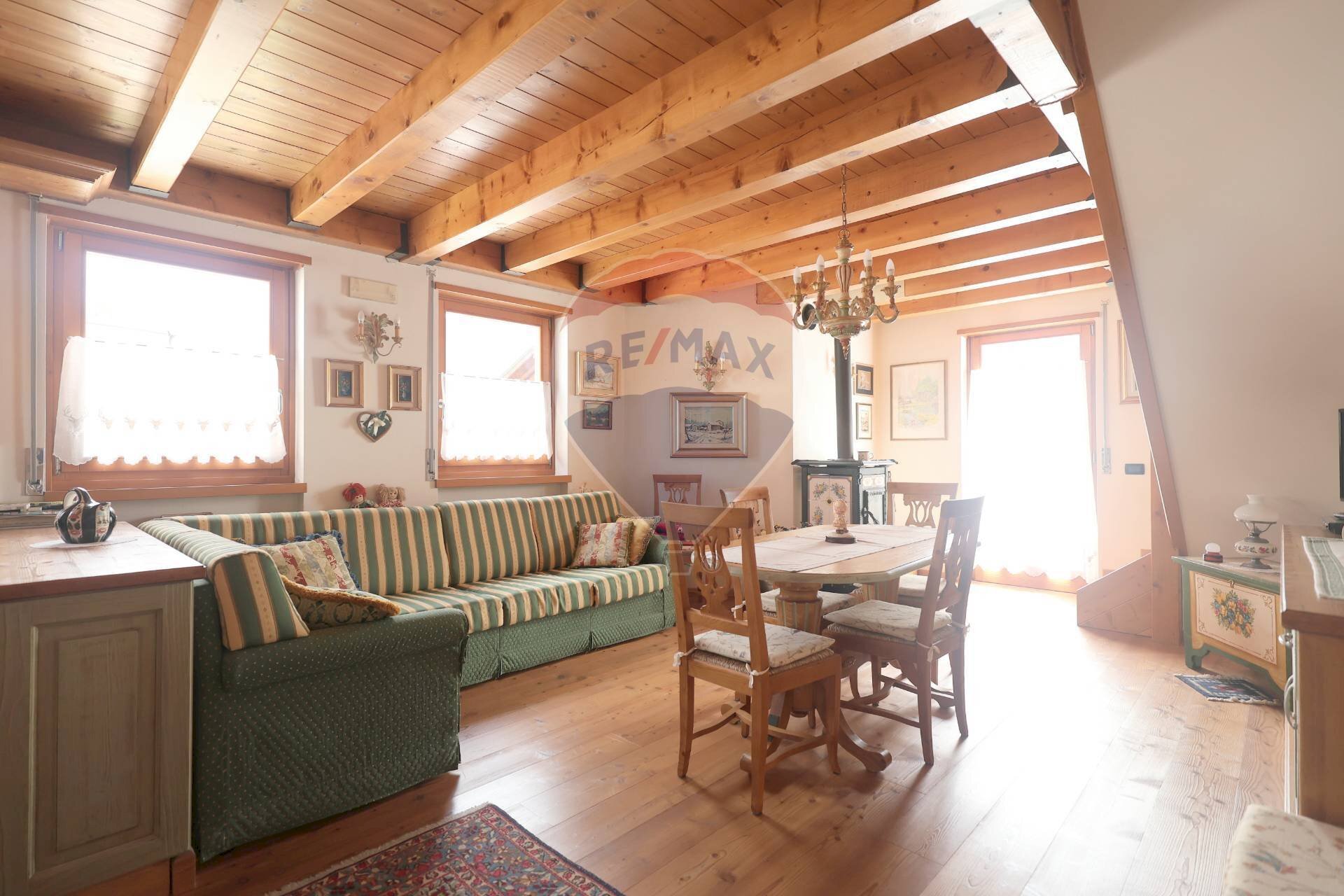 Sala da pranzo - Semi-detached Villa VIA VALBELLA
 
5, Gallio - photo 1