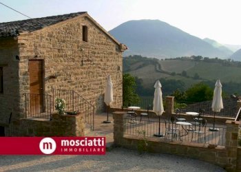 Foto 7 - Casa indipendente Località Rocca D'Ajello, Camerino - foto 7