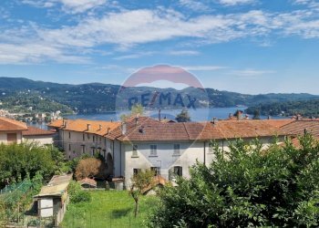 Vista delle montagne - Quadrilocale Via del Torchio
 
8, Pella - foto 6