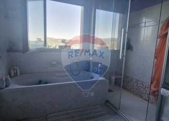 Bagno - Quadrilocale Via del Torchio
 
8, Pella - foto 25