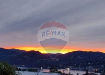 Vista delle montagne - Quadrilocale Via del Torchio
 
8, Pella - foto 46