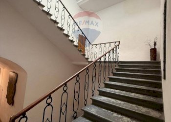 Scale - Apartment Via Del Castello
 
14, San Gimignano - photo 5