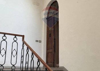 Scale - Apartment Via Del Castello
 
14, San Gimignano - photo 6