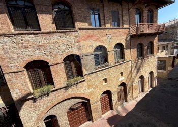 Edificio all\'aperto - Apartment Via Del Castello
 
14, San Gimignano - photo 24