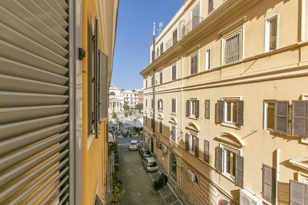 Vista - Trilocale via Porto Neroniano, 10, Anzio - foto 1