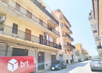 Bilocale Via Nazionale, Messina - foto 1