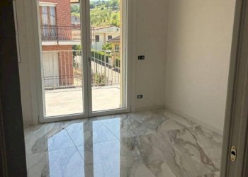 Two-room apartment Corso Enotria, Alba - photo 9