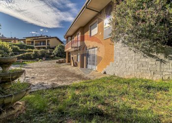 Villa Via Castellazzo, 29 
 Occhieppo Superiore, Occhieppo Superiore - foto 10