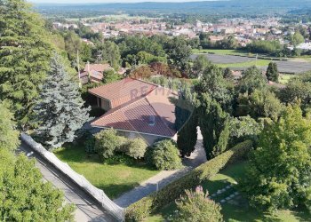 Villa Via Castellazzo, 29 
 Occhieppo Superiore, Occhieppo Superiore - foto 66