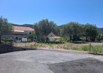 Posto Auto Via Caduti di Nassiriya, Diano Castello - foto 3