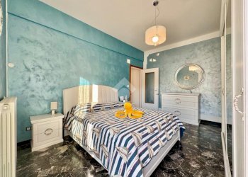 Three-room apartment Largo Aldo Pastorino, Noli - photo 5