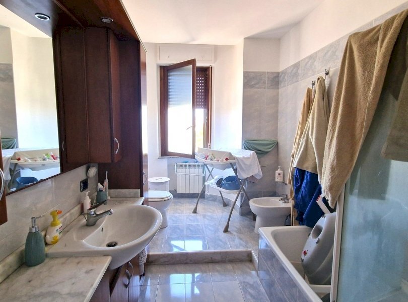 Appartamento Mondragone - foto 2