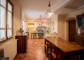 Casale Via Terzago, 7-9 
 Calvagese della Riviera, Calvagese della Riviera - foto 6