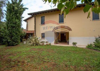 Casale Via Terzago, 7 
 Calvagese della Riviera, Calvagese della Riviera - foto 5