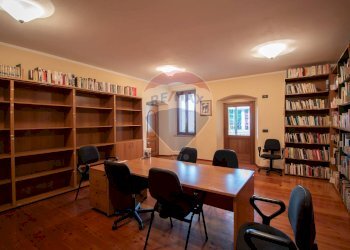 Casale Via Terzago, 7 
 Calvagese della Riviera, Calvagese della Riviera - foto 9