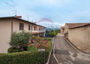 Casale Via Terzago, 7 
 Calvagese della Riviera, Calvagese della Riviera - foto 12