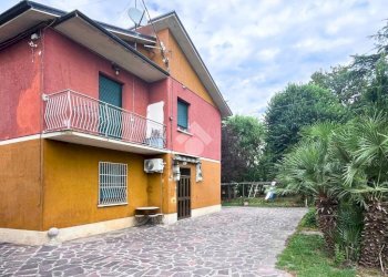 Independent house Via Canale, Molinella - photo 21