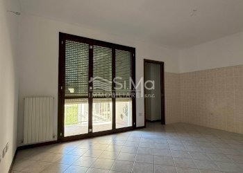 One-room apartment Cento - photo 4