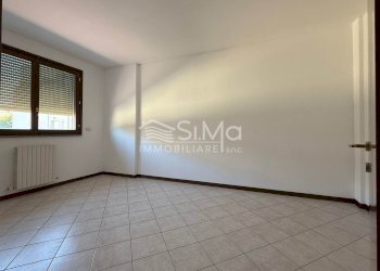 One-room apartment Cento - photo 23