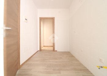 Trilocale Via Arrigona, San Giacomo delle Segnate - foto 3