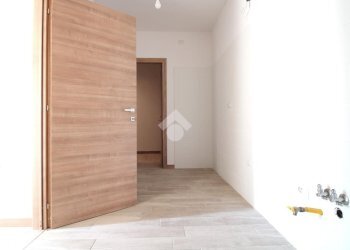 Trilocale Via Arrigona, San Giacomo delle Segnate - foto 4