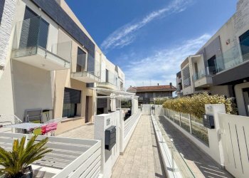 Villa a Schiera Via Domenico Cimarosa, Misano Adriatico - foto 39