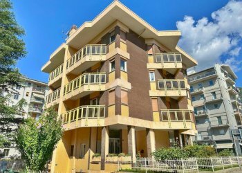 Trilocale Via chavanne, Aosta - foto 2