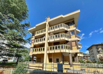 Trilocale Via chavanne, Aosta - foto 4