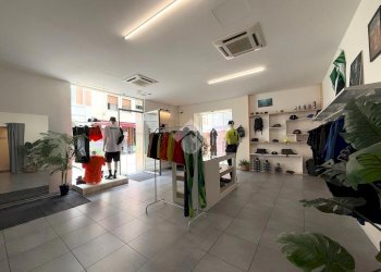 Negozio Corso Garibaldi, Forlì - foto 3