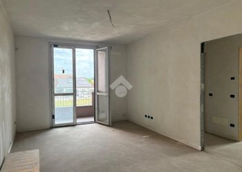 Two-room apartment Via Giovanni Paolo II, Casorezzo - photo 2