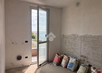 Two-room apartment Via Giovanni Paolo II, Casorezzo - photo 8