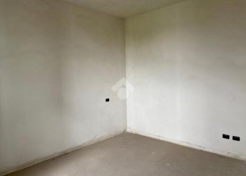 Two-room apartment Via Giovanni Paolo II, Casorezzo - photo 17