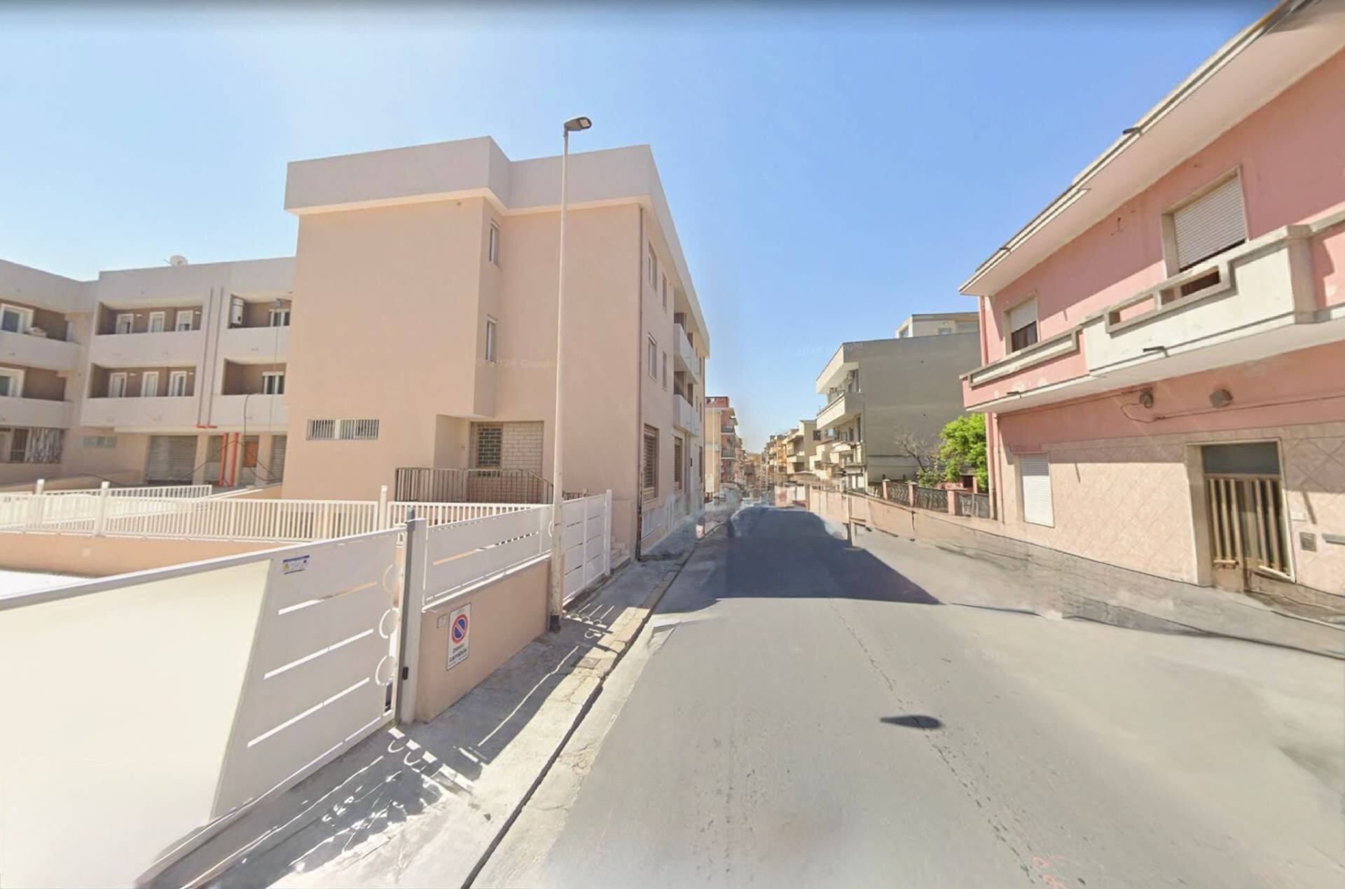 Foto 1 - Locale Commerciale Via Fratelli Bandiera, Quartu Sant'Elena - foto 1