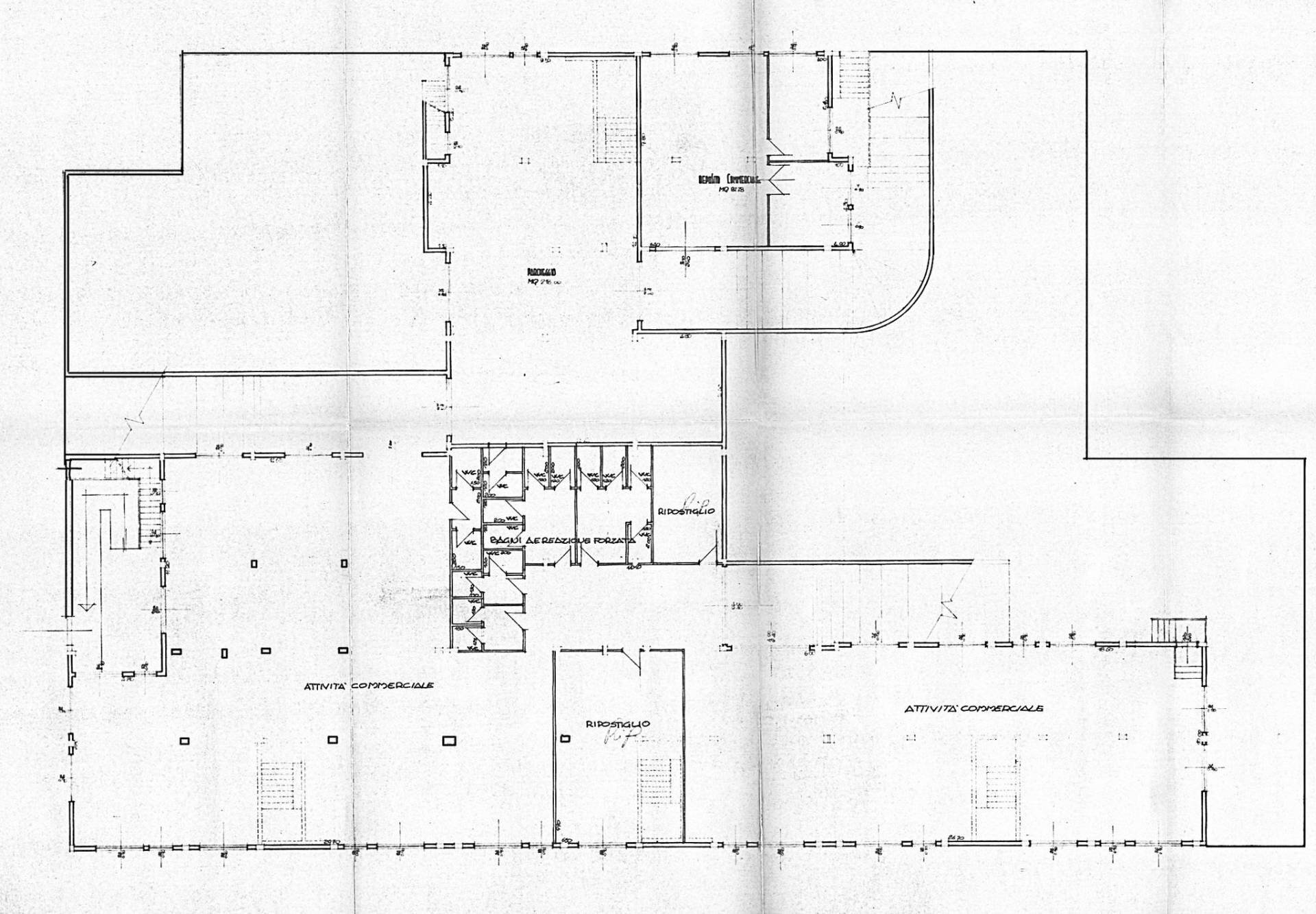 Foto 2 - Locale Commerciale Via Fratelli Bandiera, Quartu Sant'Elena - foto 2