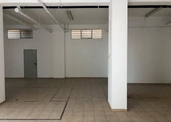 Foto 2 - Locale Commerciale Via Sant'Antonio, Quartu Sant'Elena - foto 2