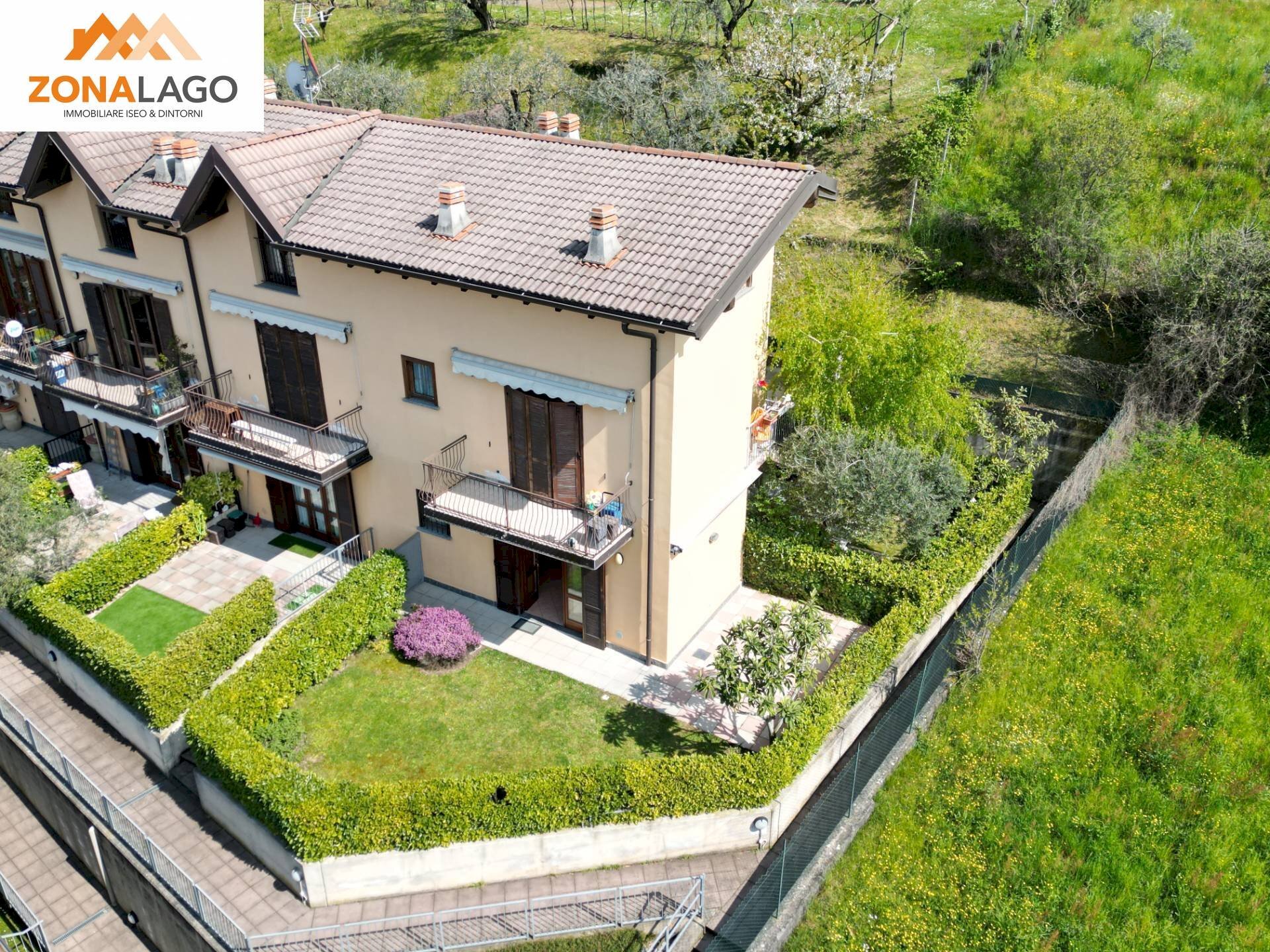 Foto 2 - Three-room apartment VIA ROMA, Sale Marasino - photo 2