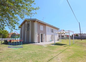 Foto 1 - Villa VIA SASSO
 
43/C, San Giovanni in Persiceto - foto 1