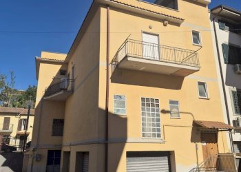 Foto 1 - Bilocale via XXIV MAGGIO
 
74, Fara in Sabina - foto 1