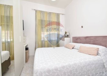 Camera / camera da letto - Bilocale Via Mariannina Coffa Caruso
 
3, Catania - foto 9