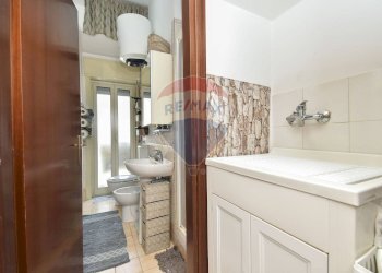 Bagno - Bilocale Via Mariannina Coffa Caruso
 
3, Catania - foto 15