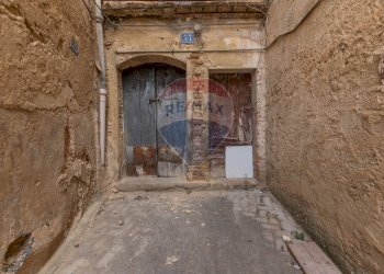 Stanza vuota - Casa indipendente Via Guglia
 
57-61-63, Caltagirone - foto 3