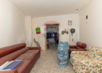 Soggiorno - Casa indipendente Via Guglia
 
57-61-63, Caltagirone - foto 9