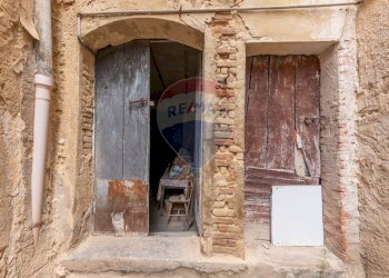 Edificio all\'aperto - Casa indipendente Via Guglia
 
57-61-63, Caltagirone - foto 27