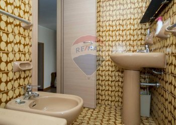 Bagno - Independent house Via Tudisco
 
14, Piazza Armerina - photo 11
