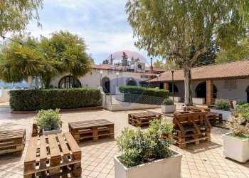 Terrazza - Locale Commerciale Via del Sole, 17 Marinello
 
17, Patti - foto 36