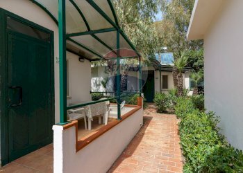 Terrazza - Locale Commerciale Via del Sole, 17 Marinello
 
17, Patti - foto 65